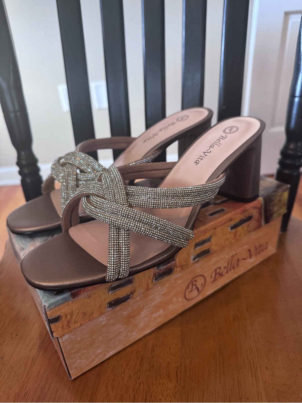 Bella Vita Carmen Bronze Sandals with Sparkling Straps NIB 11 WW double wide
